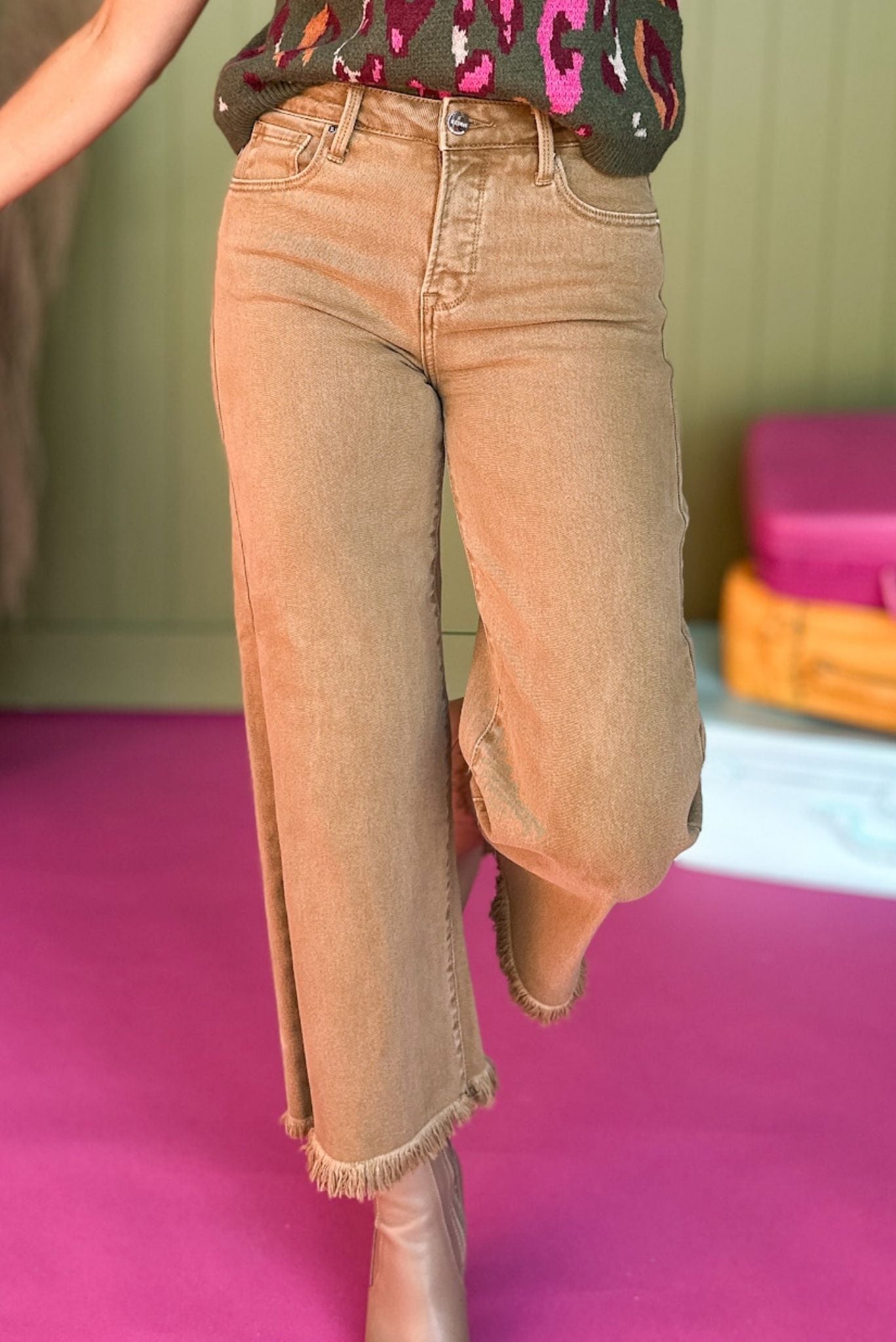 Load image into Gallery viewer, Risen Mocha Washed High Rise Cropped Wide Leg Jeans, must have jeans, must have style, fall jeans, fall fashion, affordable fashion, mom style, elevated jeans, shop style your senses by mallory fitzsimmons
