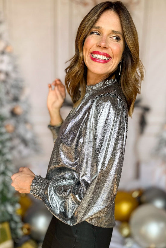 SSYS The Noelle Top In Silver, must have top, must have style, must have holiday, holiday collection, holiday fashion, elevated style, elevated top, mom style, holiday style, shop style your senses by mallory fitzsimmons