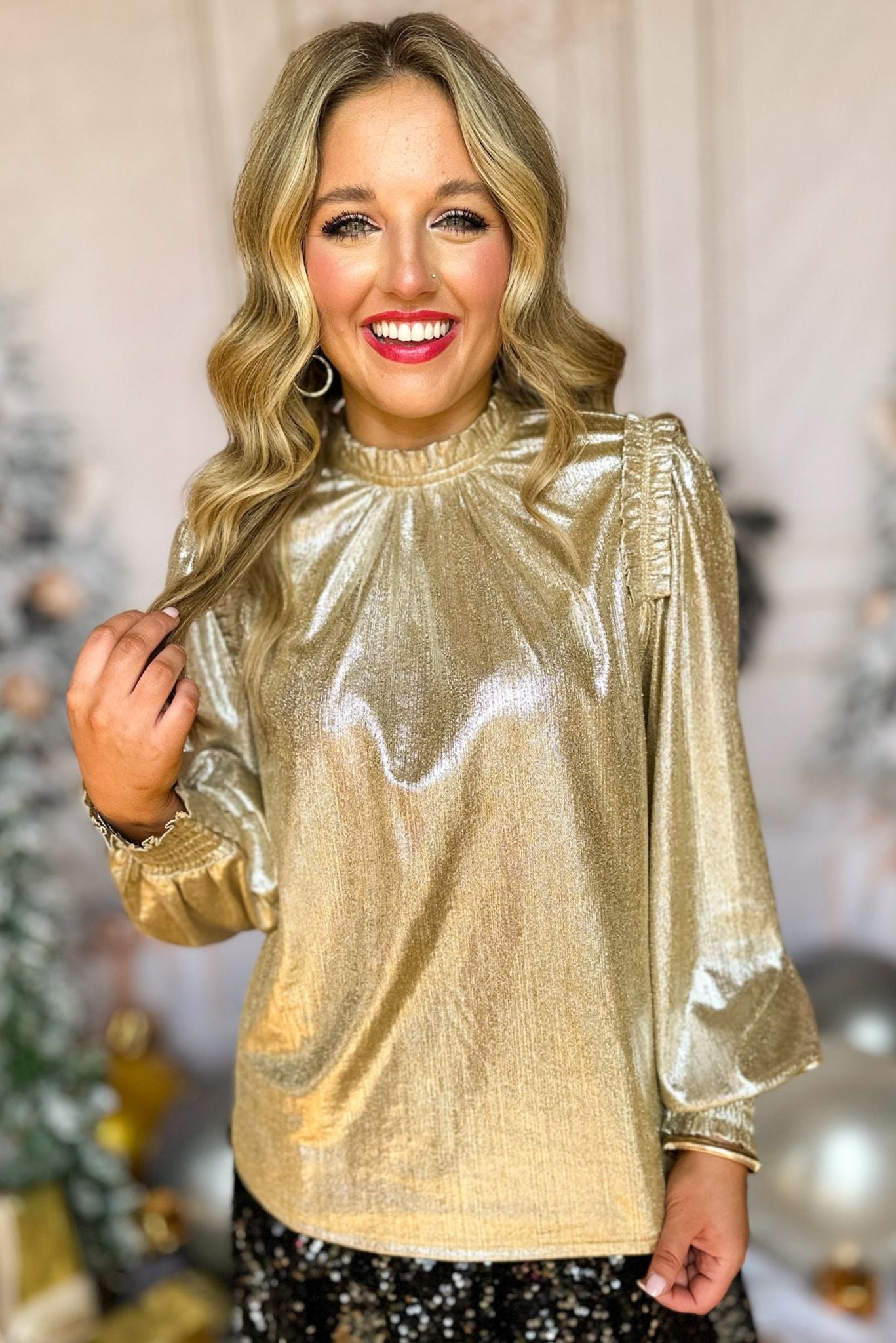 SSYS The Noelle Top In Champagne, must have top, must have style, must have holiday, holiday collection, holiday fashion, elevated style, elevated top, mom style, holiday style, shop style your senses by mallory fitzsimmons