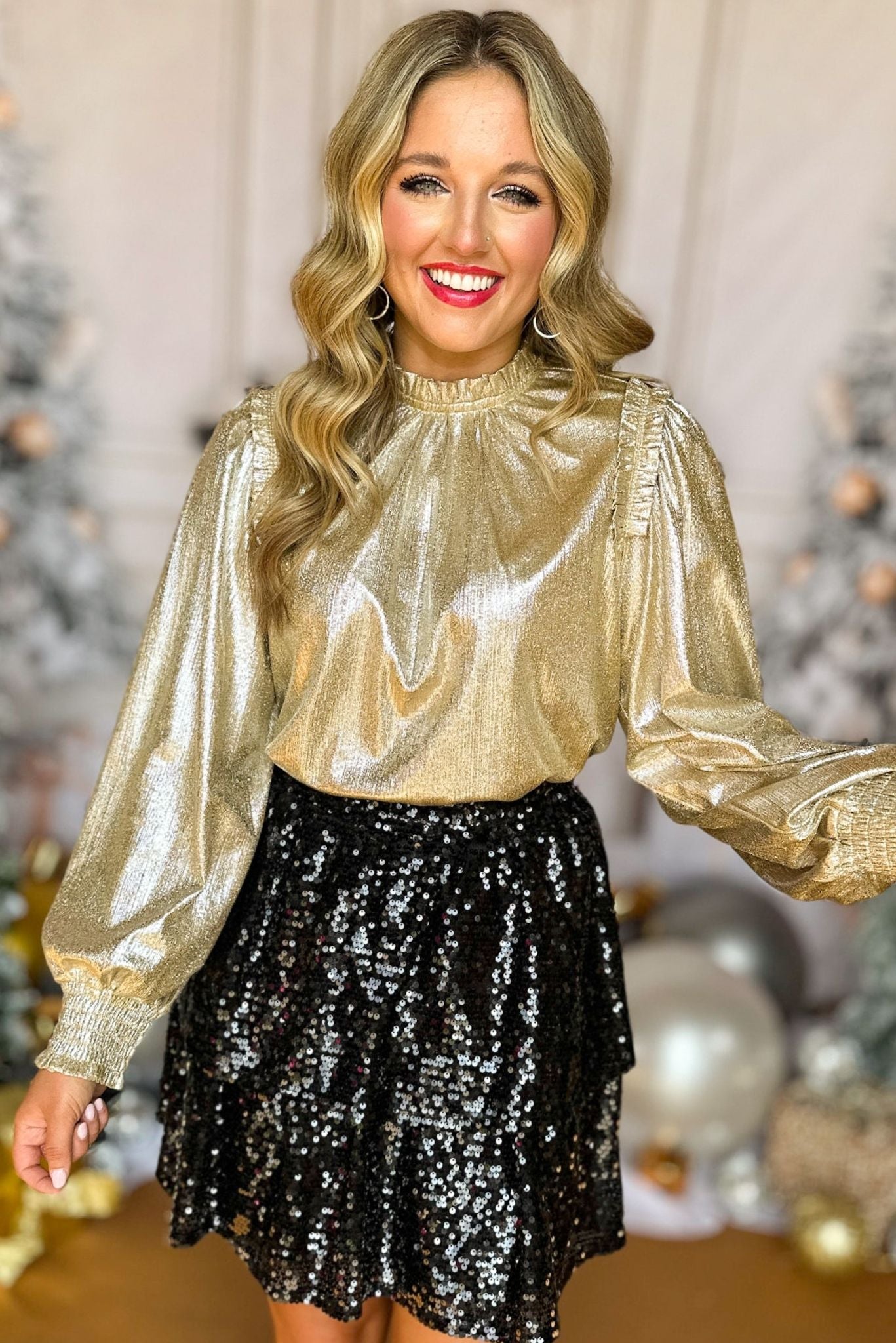  SSYS The Noelle Top In Champagne, must have top, must have style, must have holiday, holiday collection, holiday fashion, elevated style, elevated top, mom style, holiday style, shop style your senses by mallory fitzsimmons
