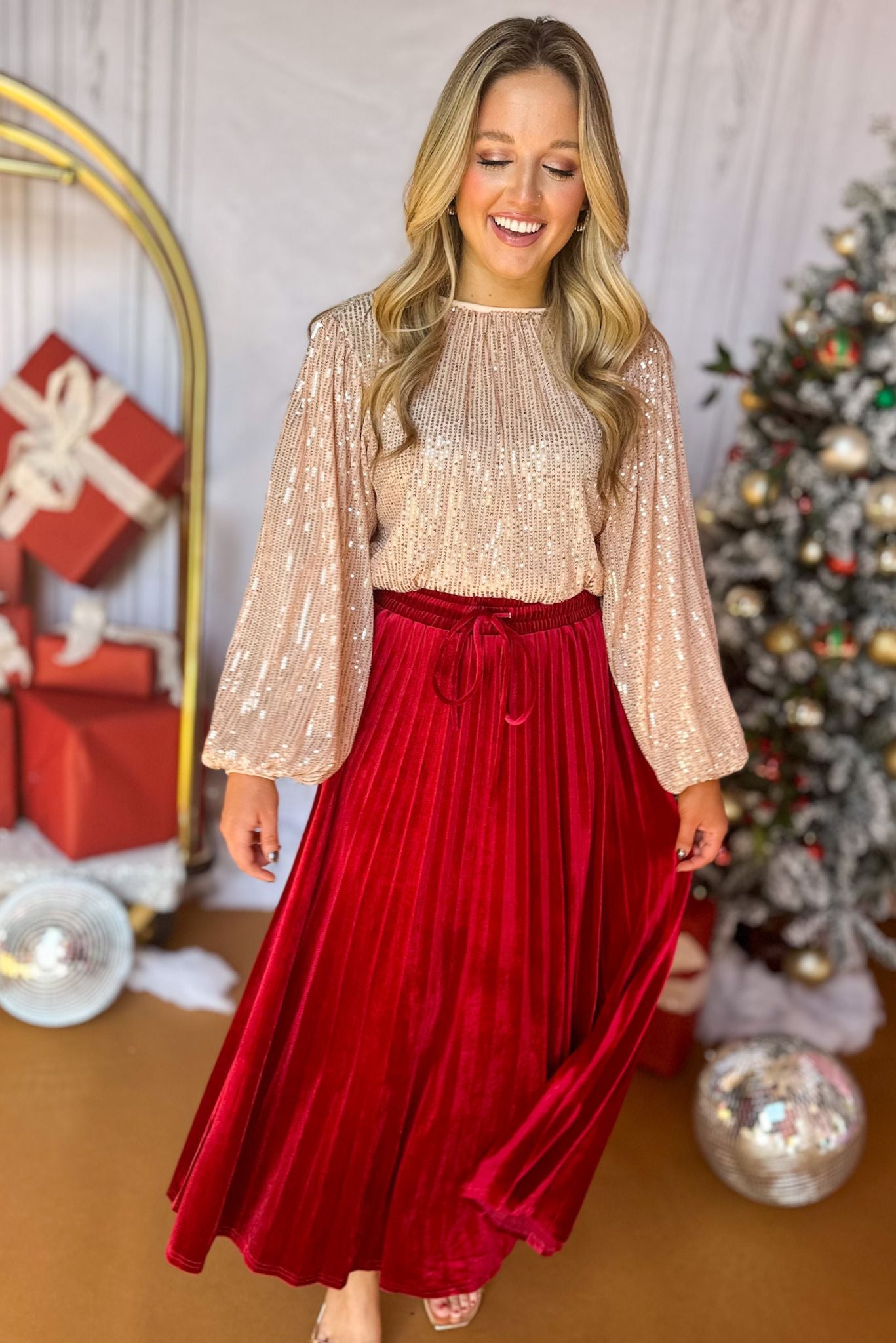 Rose Gold Sequin Long Sleeve Top, must have top, must have style, elevated top, elevated style, holiday style, holiday fashion, elevated holiday, holiday collection, affordable fashion, mom style, shop style your senses by mallory fitzsimmons
