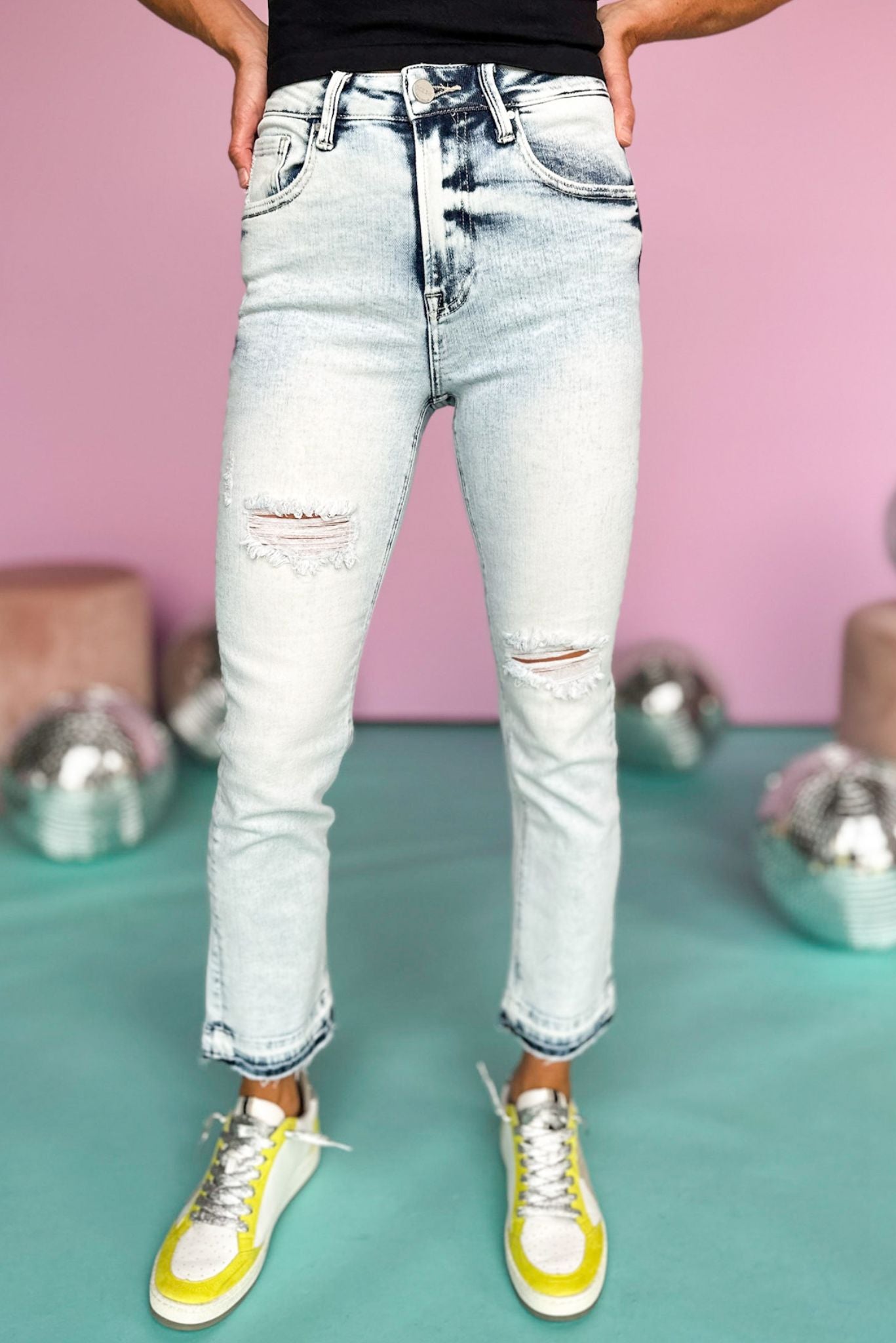 Risen Light Acid Wash High Rise Straight Leg Crop Jeans, acid wash, high rise, casual look, raw hem, distressed knee, crop, shop style your senses by mallory fitzsimmons