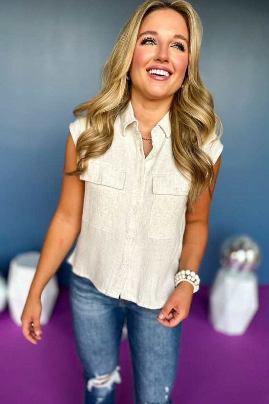 Off White Sleeveless Front Pocket Detail Button Down Top, must have top, must have sleeveless top, elevated style, elevated top, button down top, mom style, fall style, shop style your senses by mallory fitzsimmons