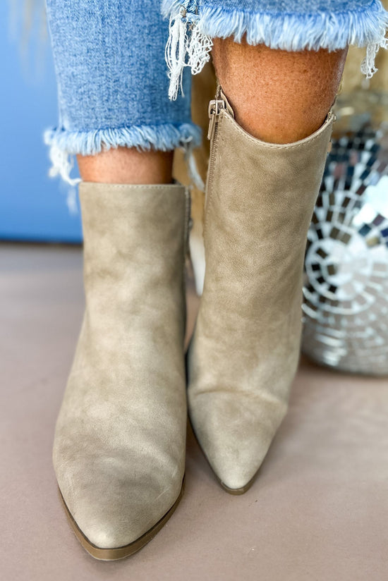 Load image into Gallery viewer, Taupe Pull On Pointed Toe Block Heel Bootie
