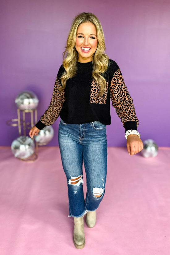 Load image into Gallery viewer, black animal printed long sleeve pocket detail top, fall top, new arrival, easy to wear, mom style, everyday wear, shop style your senses by mallory fitzsimmons
