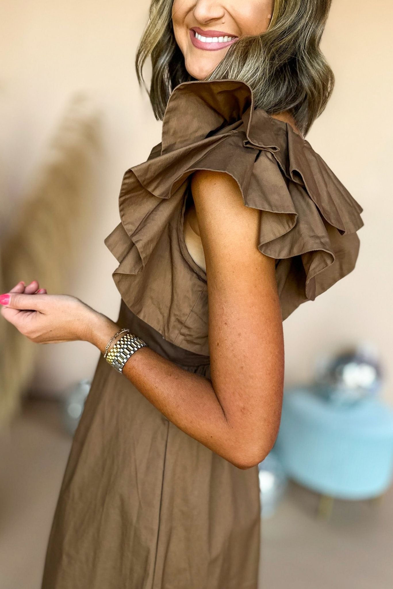 Brown Ruffled Sleeve Tie Back Midi Dress, mom style, mom chic, carpool chic, elevated style, must have dress, fall style, fall dress, transition piece, staple piece, shop style your senses by mallory fitzsimmons