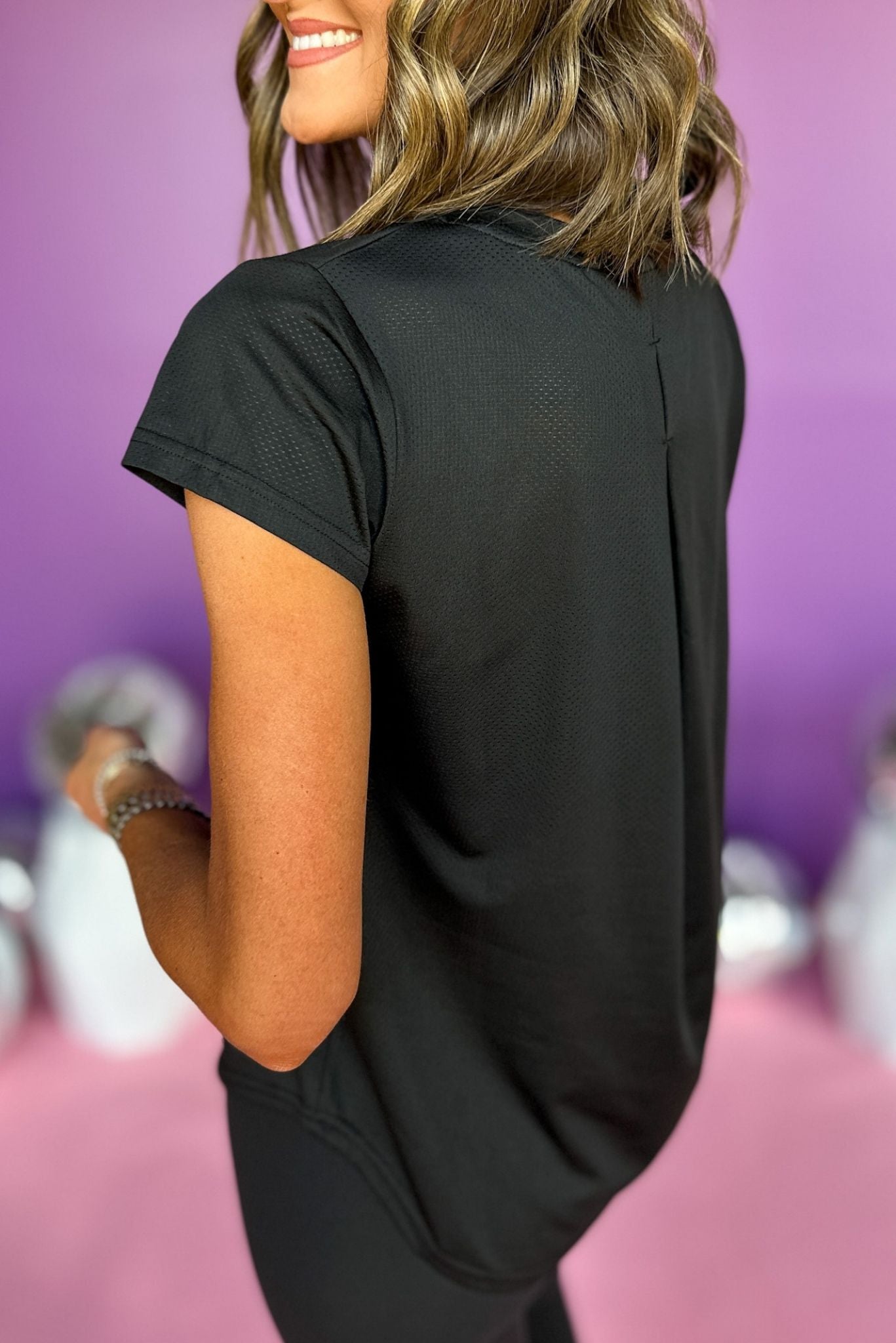 SSYS Black Short Sleeve Active Top, atleisure, short sleeve top, elevated style, shop style your senses by mallory fitzsimmons
