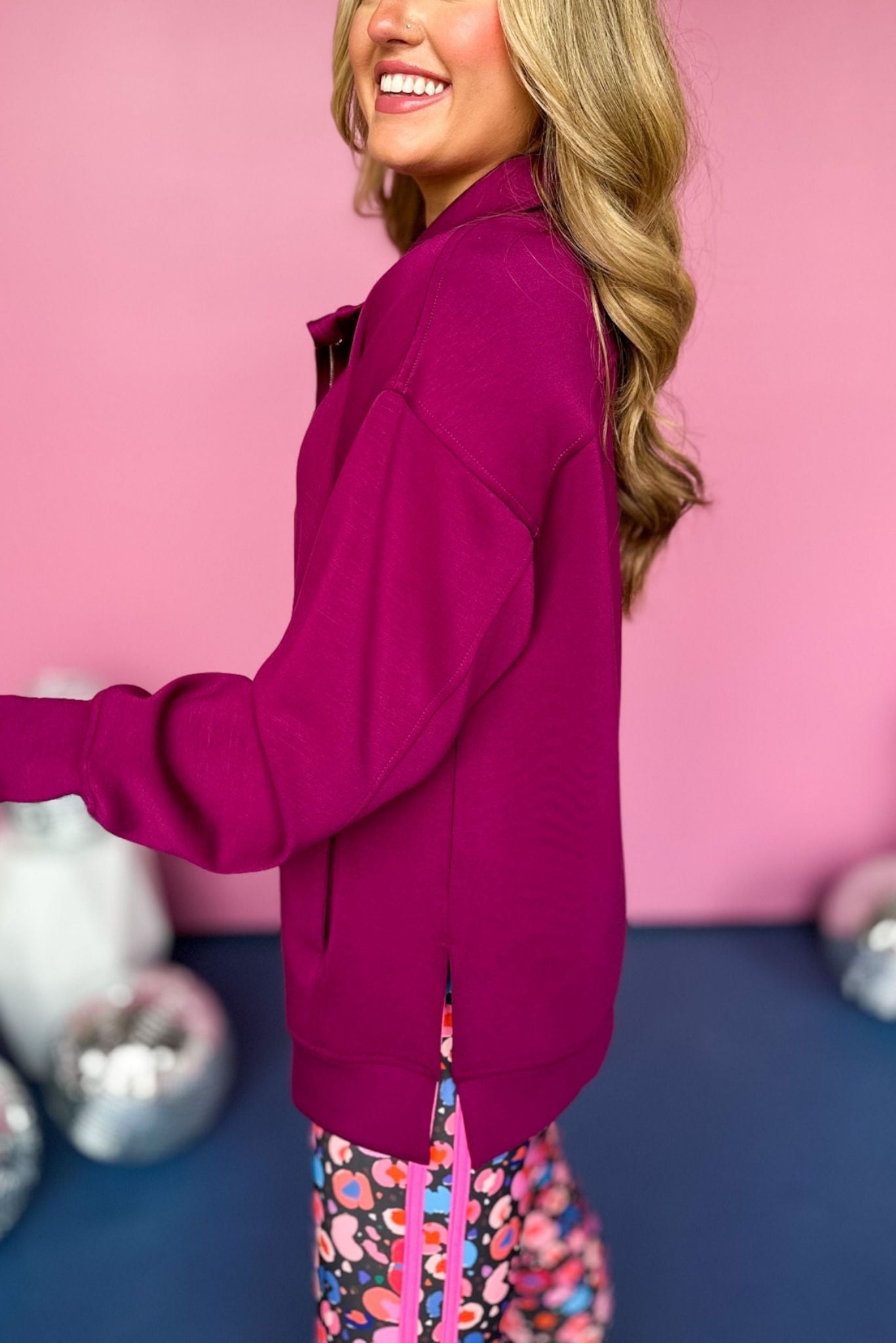 Load image into Gallery viewer, SSYS The Ainsley Pullover In Berry, must have pullover, must have athleisure, elevated style, elevated athleisure, mom style, active style, active wear, fall athleisure, fall style, comfortable style, elevated comfort, shop style your senses by mallory fitzsimmons
