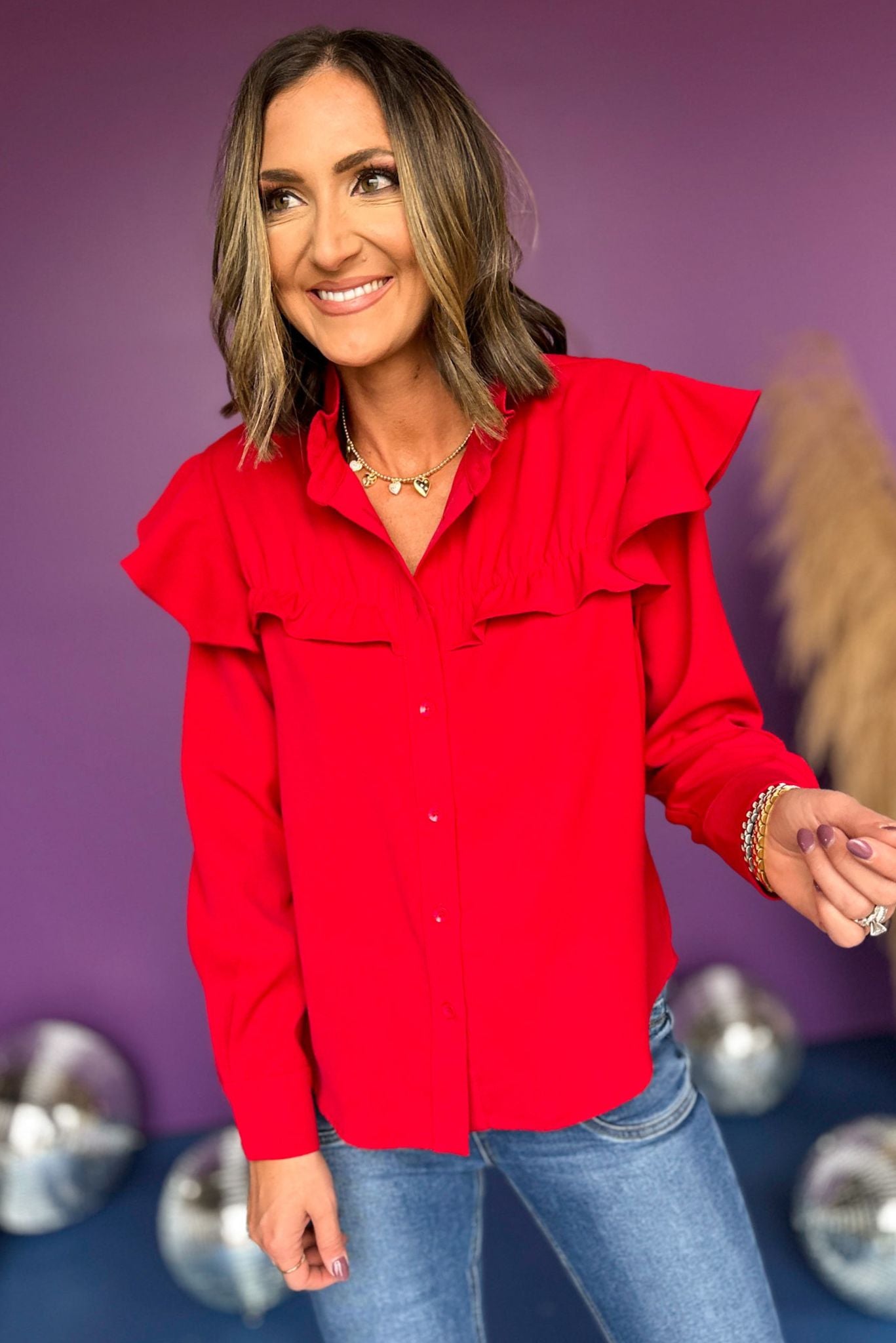 SSYS The Ashley Top In Red, must have top, must have style, must have fall, fall collection, fall fashion, elevated style, elevated top, mom style, fall style, shop style your senses by mallory fitzsimmons