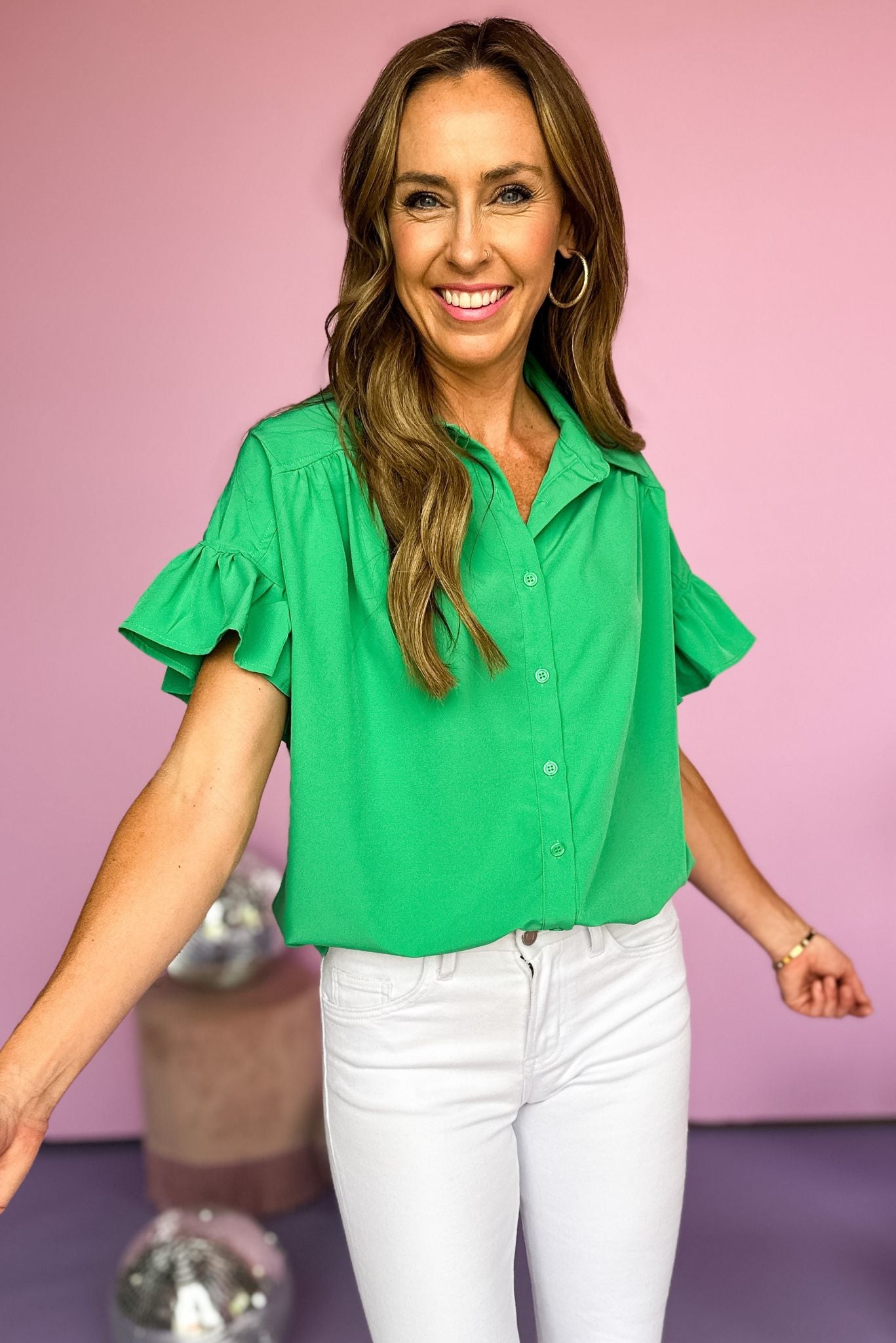 green ruffle sleeve collared button front top, transitional piece, easy to wear, work to weekend, casual outfit, mom style, shop style your senses by mallory fitzsimmons