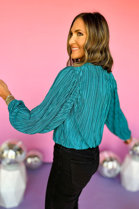 Load image into Gallery viewer, Teal Long Sleeve Pleated Top, pleated top, fall top, work to weekend top, elevated style, mom style, must have top, shop style your senses by mallory fitzsimmons
