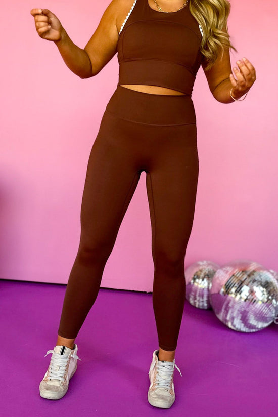 SSYS Chocolate With Ivory Mini Scallop Stripe Leggings, ELEVATED LEGGINGS, ELEVATED STYLE, ELEVATED ATHLEISURE, MUST HAVE LEGGINGS, MUST HAVE STYLE, MUST HAVE ATHLEISURE, MOM STYLE, FALL STYLE, FALL FASHION, ssys the label, ssys athleisure, shop style your senses by mallory fitzsimmons