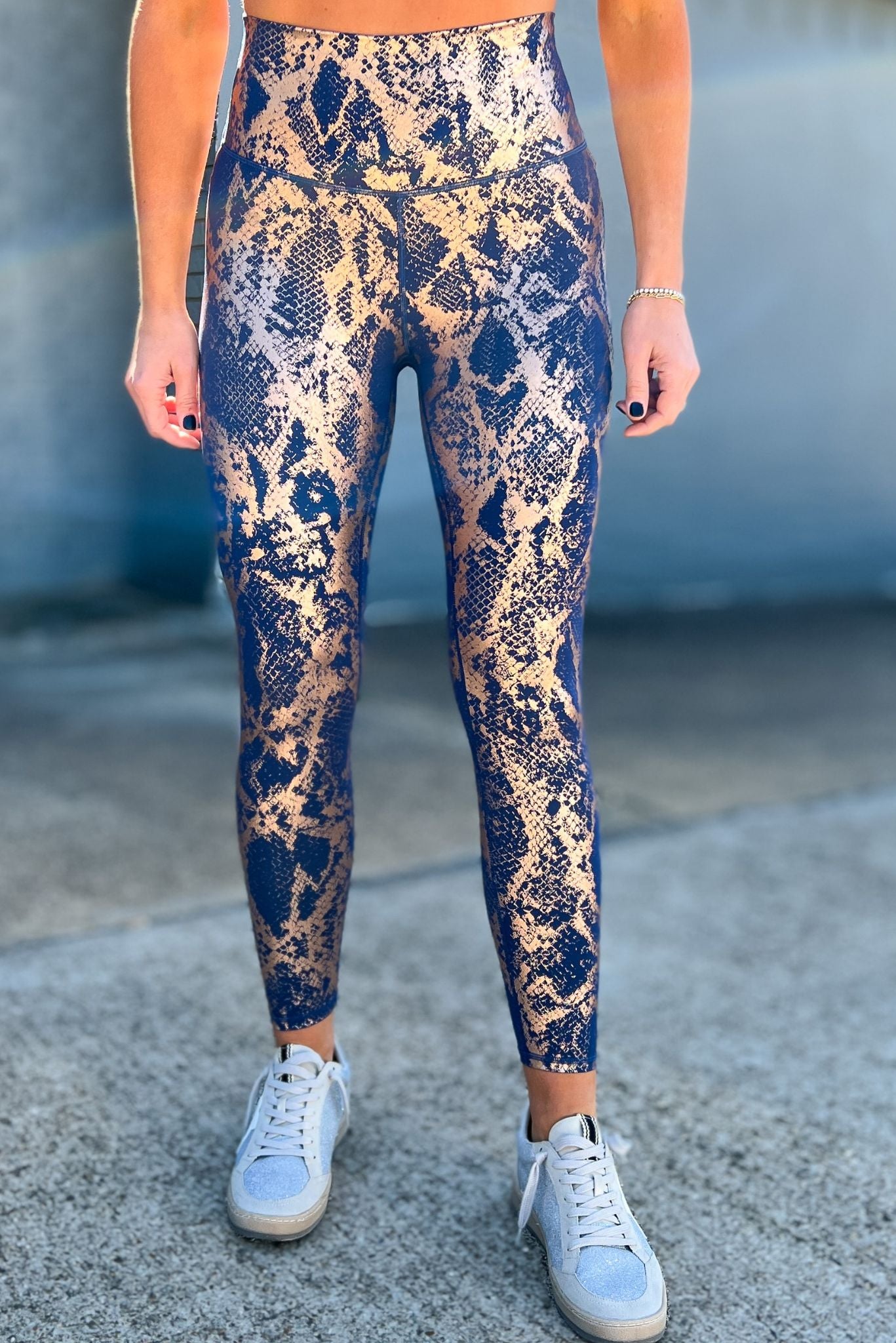 Copper Metallic Scale Print On Navy Active LeggingsSSYS The Label, athleisure, everyday wear, mom style, layered look, must have, shop style your senses by mallory fitzsimmons