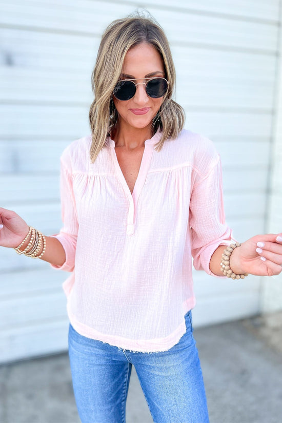 Load image into Gallery viewer, Blush Muslin V Neck Rolled Sleeves Top, fall transition piece, lightweight, work to weekend, everyday wear, mom style, essential top, shop style your senses by mallory fitzsimmons 
