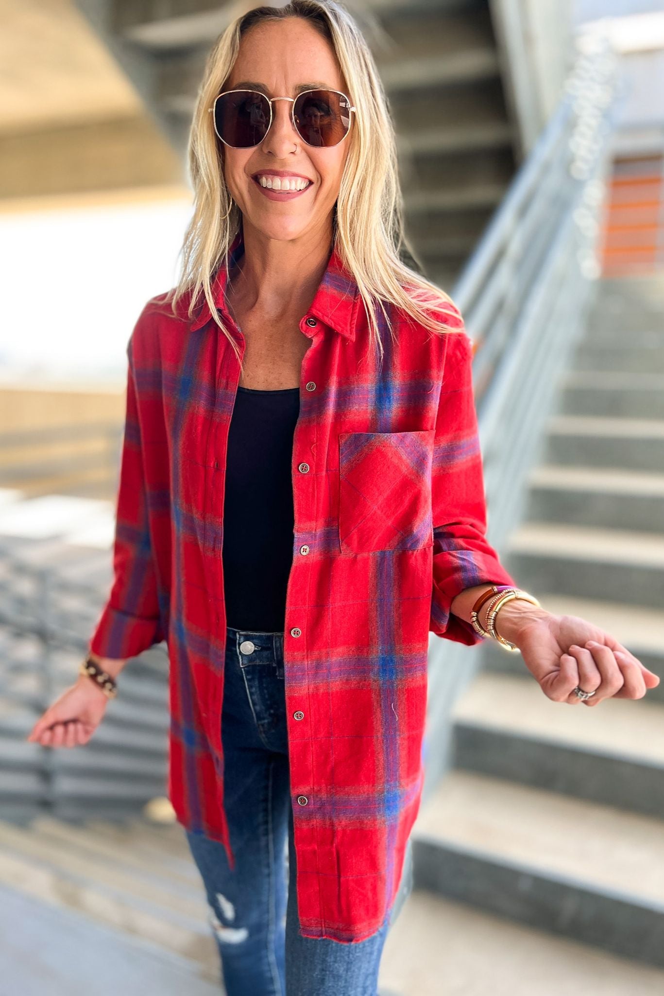 Red Blue Checkered Plaid Flannel, fall flannel, fall must have, layered look, everyday wear, shop style your senses by mallory fitzsimmons