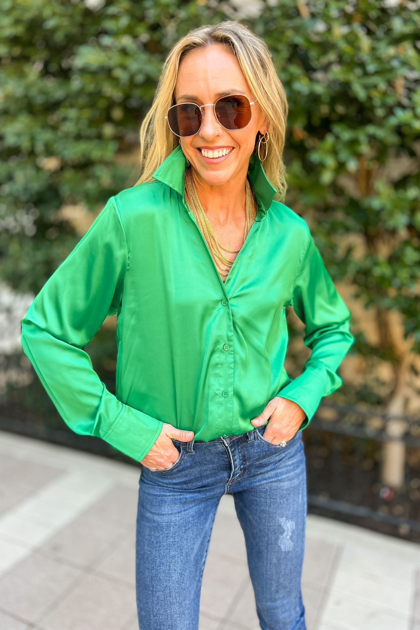 Load image into Gallery viewer, Green Silky Collared Button Down Long Sleeve Top
