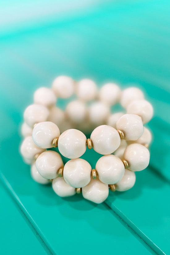 Load image into Gallery viewer, White Chunky Beaded Gold Accent Bracelet Stack, spring accessory, must have, elevated look, mom style, chic, shop style your senses by mallory fitzsimmons
