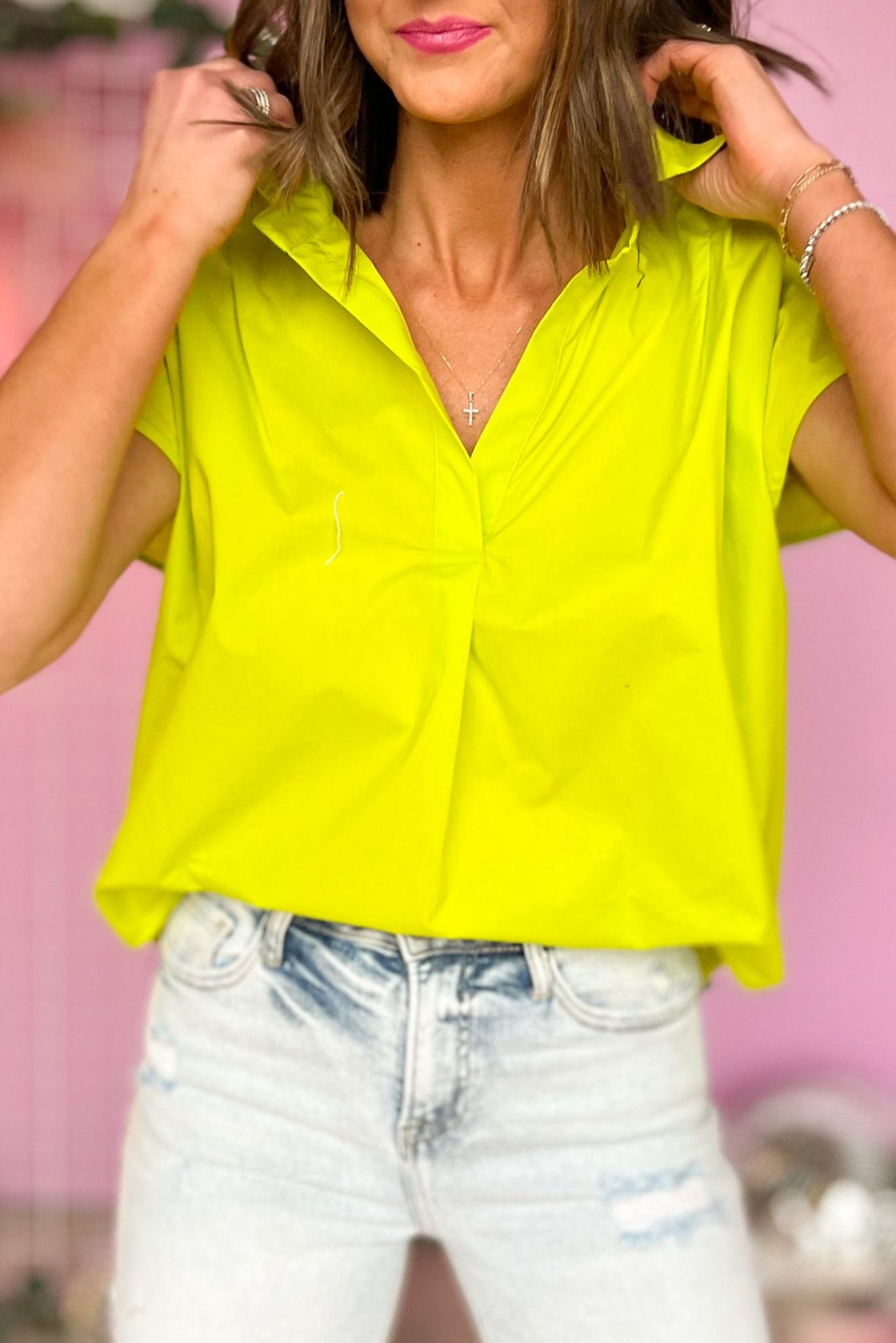 Load image into Gallery viewer, Lime Poplin Collared Short Sleeve Button Down Top
