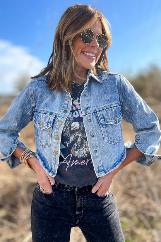  Medium Wash Cropped Denim Jacket, denim jacket, cropped, black acid wash, graphic tee, rock and roll, mineral wash, shop style your senses by mallory fitzsimmons