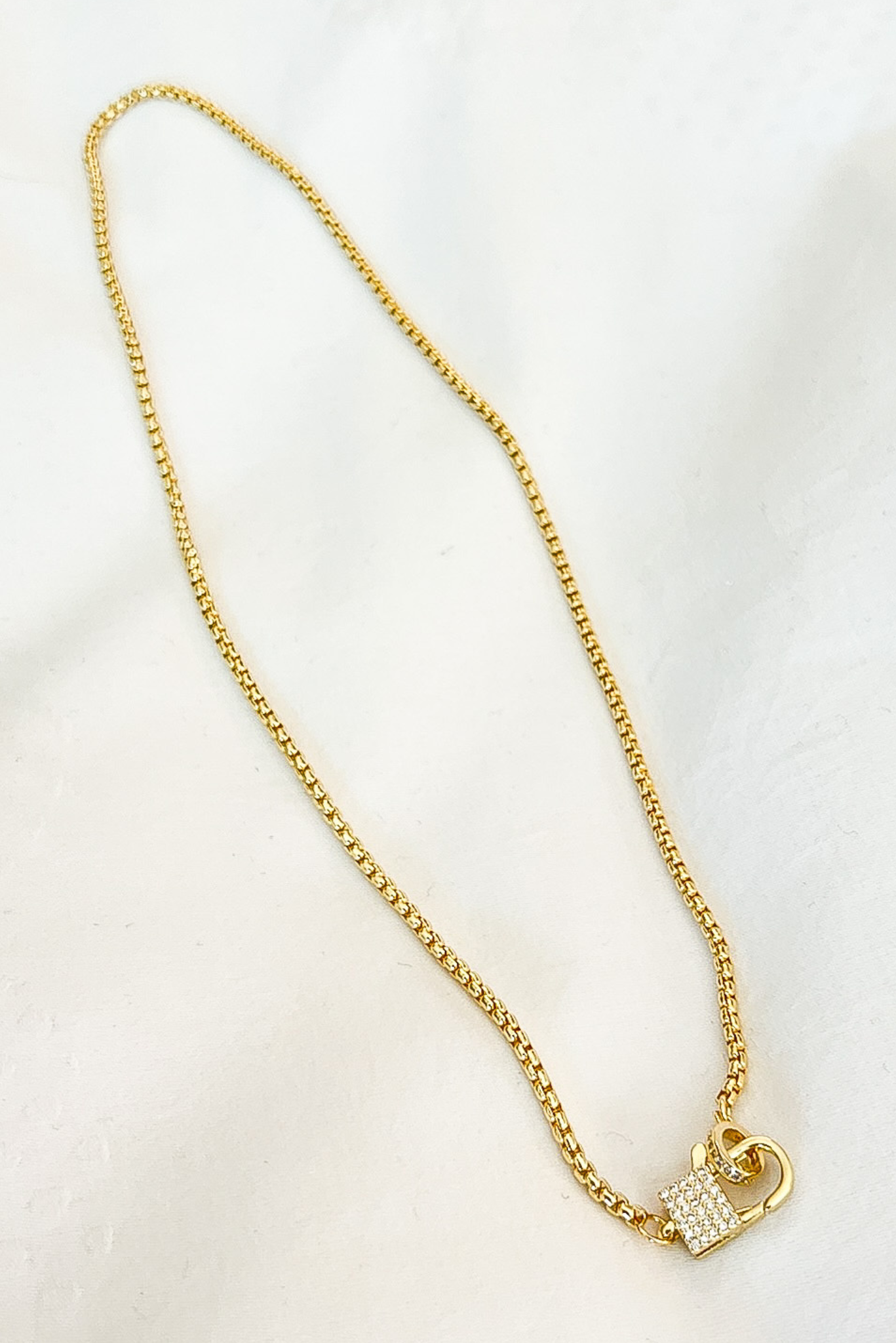 Gold Cable Chain Rhinestone Lock Clasp Necklace