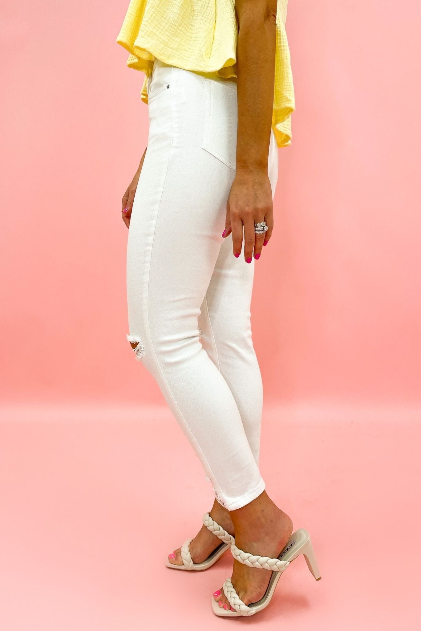 Load image into Gallery viewer, white distressed skinny jeans, yellow peplum muslin top, vacation vibes, summer style, shop style your senses by Mallory Fitzsimmons
