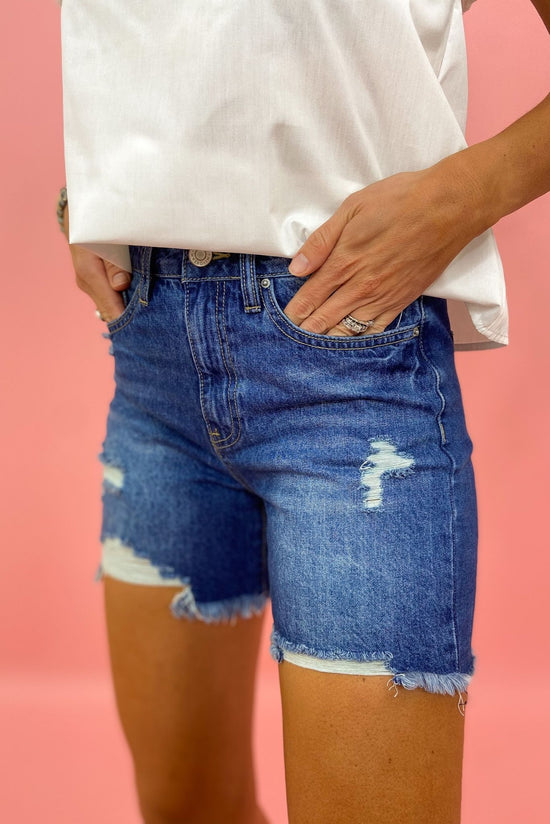 Load image into Gallery viewer, medium wash distressed 5 inch inseam shorts, summer style, mom shorts, shop style your senses by Mallory Fitzsimmons
