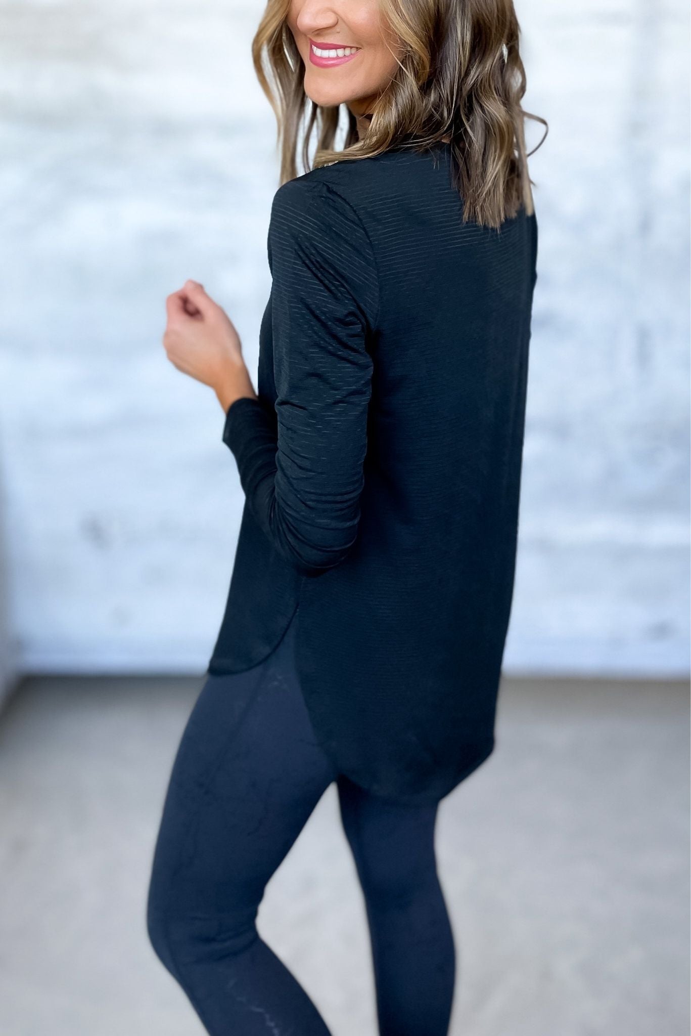 black ribbed long sleeve top with side slits, September athleisure collection, gym style, fitness fashion, shop style your senses by mallory fitzsimmons