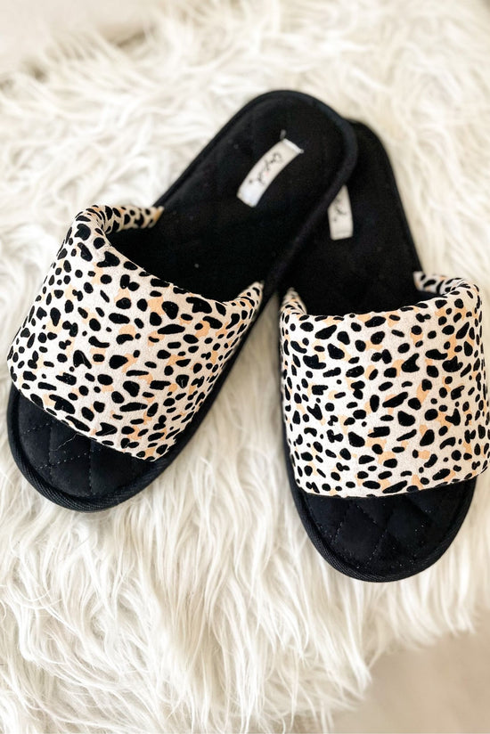 animal print quilted slippers, pajama collection, comfy style, shop style your senses by mallory fitzsimmons