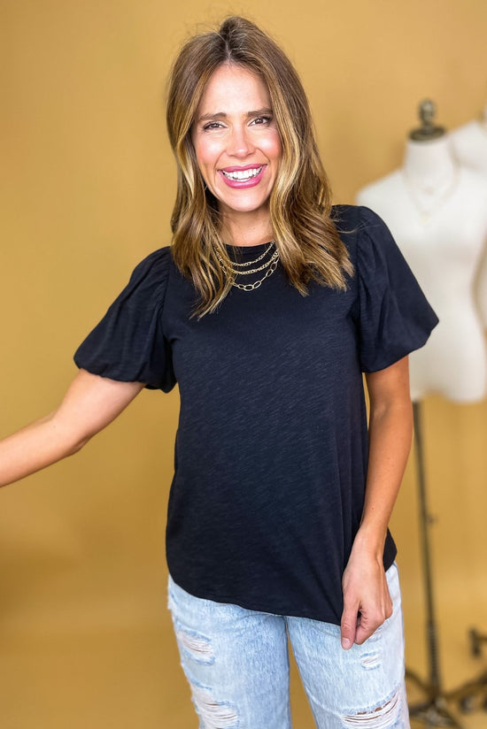 black puff short sleeve round neck tee, transitional tops, fall outfits, closet staples, shop style your senses by mallory fitzsimmons